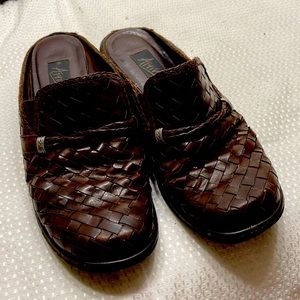 Artiva Brown Leather Mule Size 8